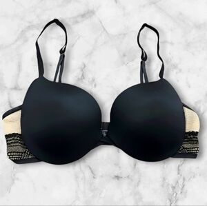 Women's push up bra